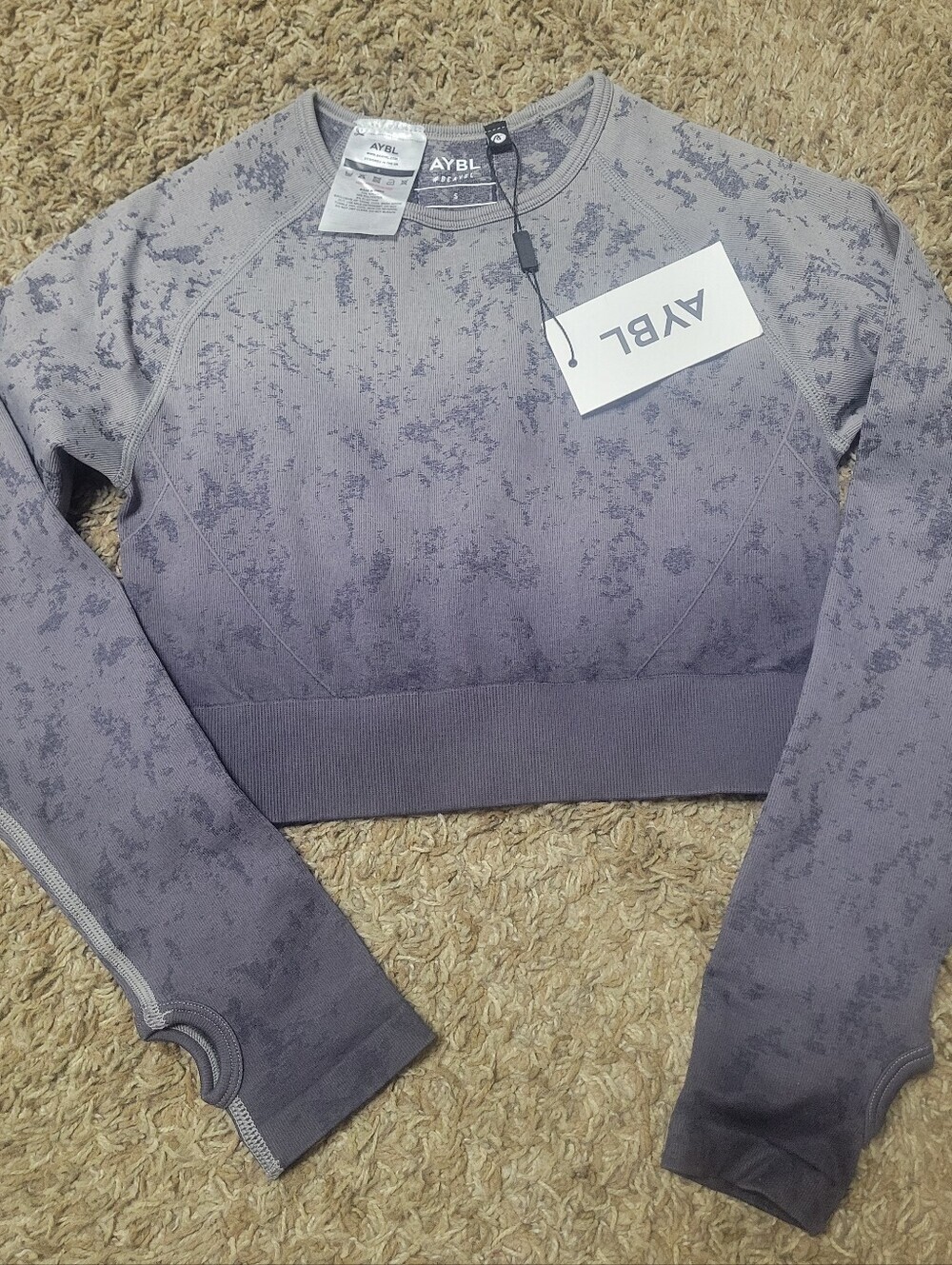 AYBL  Cropped Long-Sleeve Top